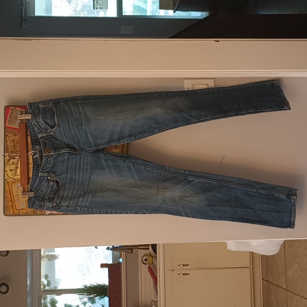American Eagle skinny jeans